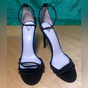 Windsor Women’s Black Open Toe Strap Stiletto Pump Size 8